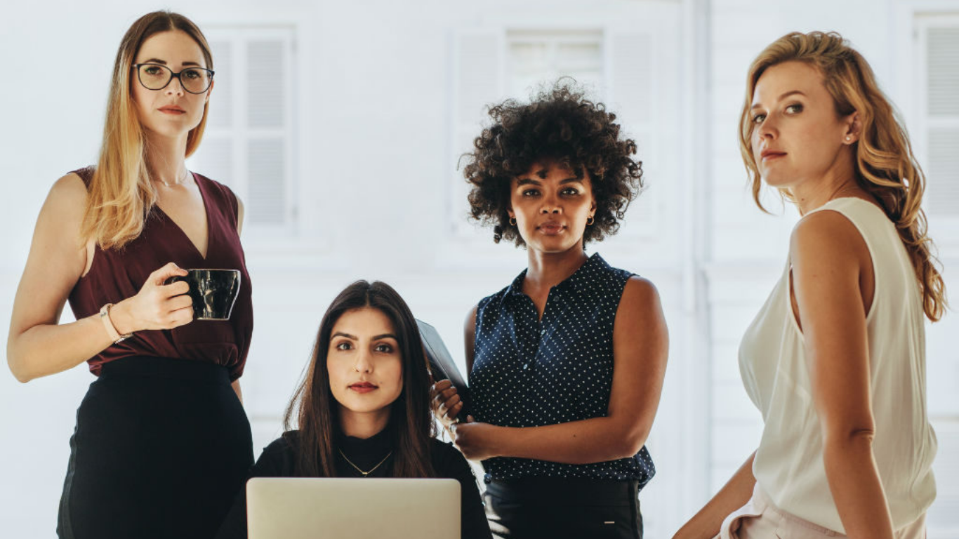 Empoderamiento femenino en el sector laboral, el Ă©xito de las empresas.Â